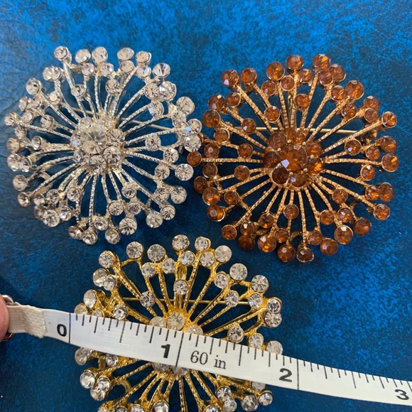 Brooch/ Necklace Set (Versatile) - Picture 5 of 5